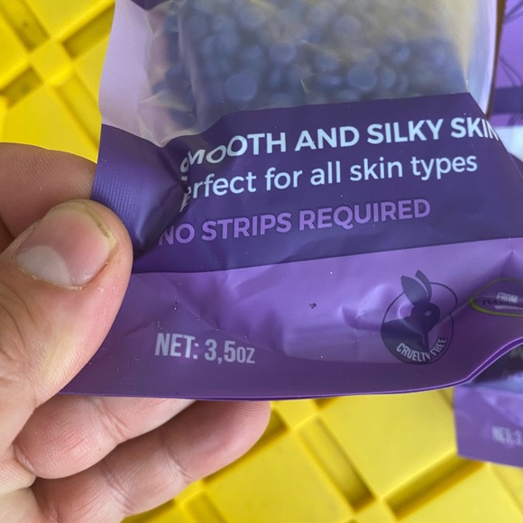 2 Tress Wellness Lavender Hard Wax Beans lavender - Picture 3 of 4